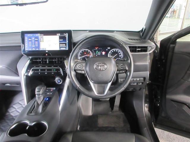 ���ʂ��̂������E�Ǝ����ړ��ɔz�����ꂽ���C�A�E�g�B