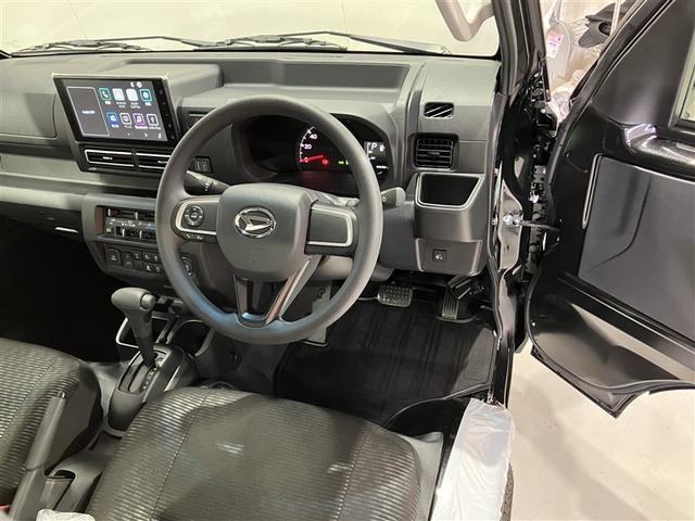 ハイゼットトラック ジャンボエクストラ　アイドリングストップ付き　記録簿あり　ブレーキサポート　盗難防止システム　スマ－トキ－　ダブルエアバッグ　前席パワーウィンドウ　フルセグ　ＬＥＤライト　キーフリー　ＴＶ　４ＷＤ　横滑り防止　エアコン（3枚目）