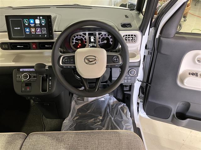 ムーヴキャンバス ストライプスＧターボ　レーダーブレーキ　Ｂカメラ　パワーウィンドゥ　地デジ　左右オートスライド　サイドエアバッグ　ＬＥＤヘッドライト　スマートキー　フルオートエアコン　記録簿　セキュリティーアラーム　ＴＶ　エアバック（3枚目）