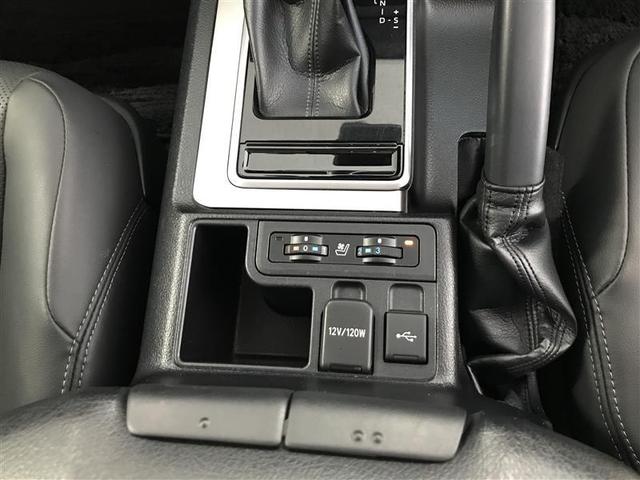 ランドクルーザープラド ＴＸ　Ｌパッケージ　リアカメラ　スマートキ　盗難防止　キーレスエントリー　３列席　エアコン　ＬＥＤランプ　レザー　アルミホイール　パートタイム４ＷＤ　横滑り防止システム　フルＴＶ　電動パワーシート　パワーステアリング（13枚目）