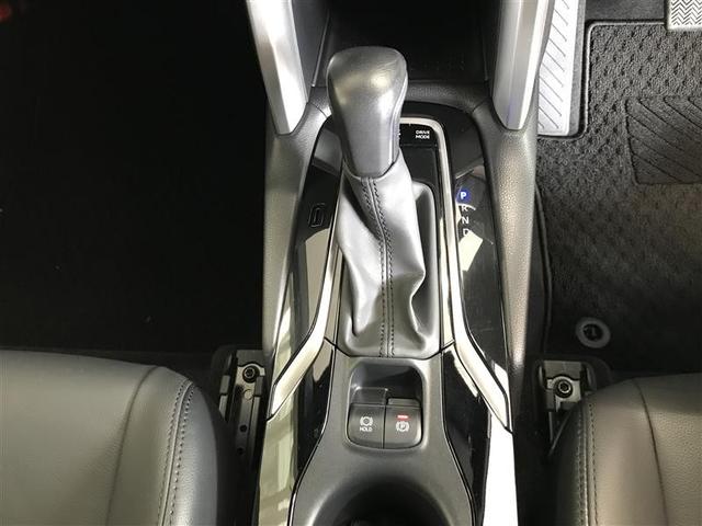 カローラクロス ハイブリッド　Ｚ　ＡＣ１００Ｖ電源　衝突軽減Ｂ　フルセグテレビ　スマキ－　Ｂモニター　アクティブクルーズコントロール　メモリナビ　イモビ　ＬＥＤ　ＡＣ　運転席Ｐシート　メディアプレイヤー接続　キーレス　パワステ　アルミ（12枚目）