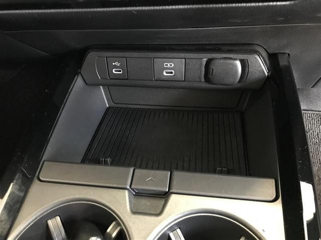 プリウス Z リアカメラ プリクラッシュ PWシート AC100V電源 LEDランプ オートクルーズ アルミホイール ドライブレコーダ AC 運転席エアバッグ 横滑り防止装置 ETC付 盗難防止システム TV(11枚目)