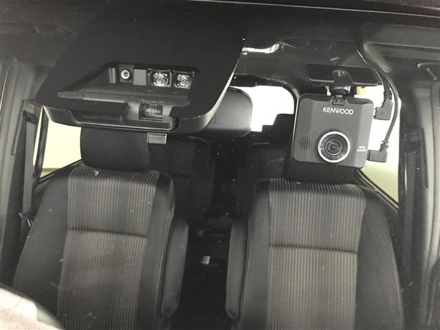 ヴォクシー ZS 煌II スマートキー・プッシュスタート バックガイドモニター セキュリティアラーム 両側パワスラドア ETC車載器 地デジテレビ VSC LEDライト 助手席エアバック キーレスエントリー AC パワステ(18枚目)