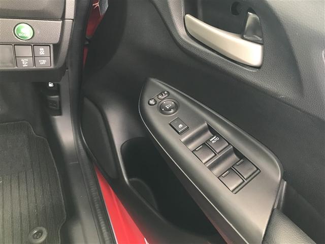 フィット １３Ｇ・Ｌパッケージ　軽減ブレーキ　ＡＵＸ　盗難警報装置　Ｂカメ　Ｓキー　フルセグ　フルオートエアコン　ナビＴＶ　リモコンキー　サイドＳＲＳ　横滑り防止機能　エアバック　アイスト　ＥＴＣ付き　パワーウィンド　Ｗエアバッグ（18枚目）