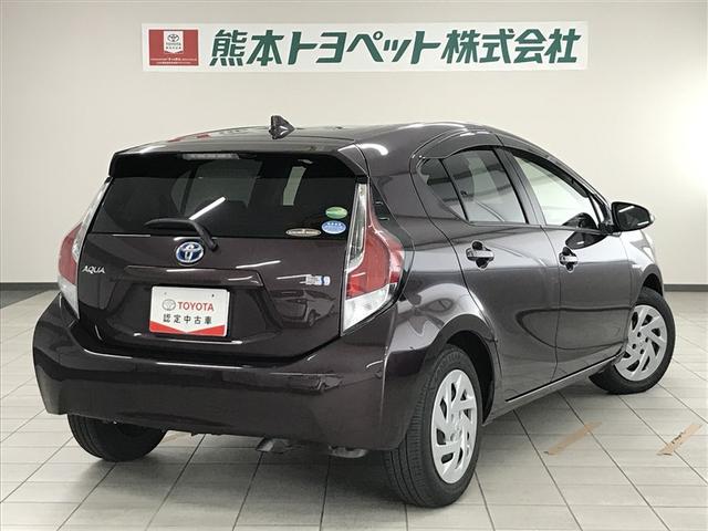 アクア Ｓ　スマートキープッシュスタート　キーレスエントリ　フルセグ地デジ　イモビ　ナビ＆ＴＶ　オートエアコン　デュアルエアバック　ＥＳＣ　Ｂカメラ　パワーウィンドウ　ＡＵＸ端子　ＥＴＣ　ＤＶＤ再生可能　ＳＲＳ（6枚目）