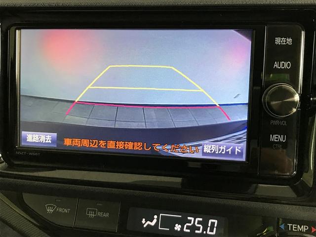 アクア Ｓ　スマートキープッシュスタート　キーレスエントリ　フルセグ地デジ　イモビ　ナビ＆ＴＶ　オートエアコン　デュアルエアバック　ＥＳＣ　Ｂカメラ　パワーウィンドウ　ＡＵＸ端子　ＥＴＣ　ＤＶＤ再生可能　ＳＲＳ（9枚目）