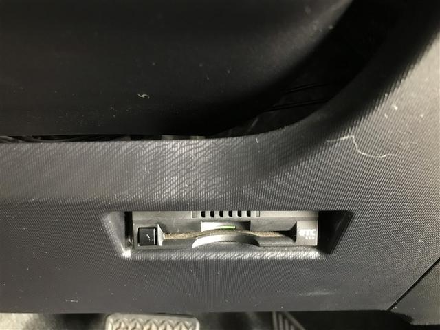 アクア Ｓ　スマートキープッシュスタート　キーレスエントリ　フルセグ地デジ　イモビ　ナビ＆ＴＶ　オートエアコン　デュアルエアバック　ＥＳＣ　Ｂカメラ　パワーウィンドウ　ＡＵＸ端子　ＥＴＣ　ＤＶＤ再生可能　ＳＲＳ（16枚目）