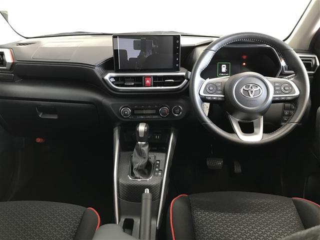 ライズ Ｚ　誤発進抑制機能　エアコン　スマートキー＆プッシュスタート　ＶＳＡ　盗難防止装置　ミュージックプレイヤー接続可　アイドリングストップ機能　クルコン　バックモニター　ＬＥＤヘッドライト　アルミホイール（9枚目）