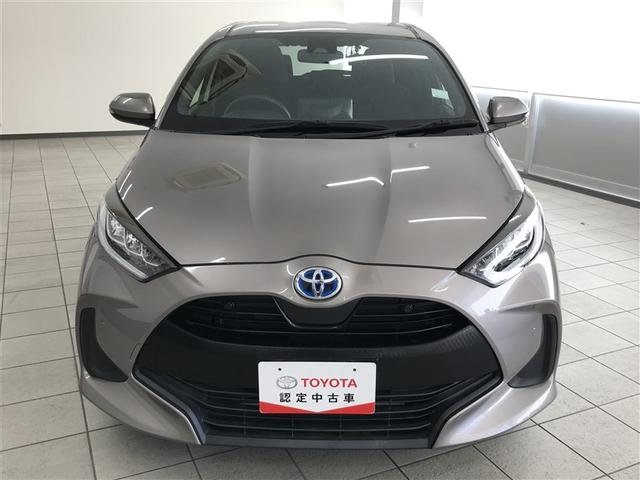 ヤリス ハイブリッドＺ　ＰＣＳ　地デジ　Ｂカメラ　ドラレコ付　ＬＥＤランプ　スマキー　ＥＴＣ付き　メディアプレイヤー接続　ナビＴＶ　ＶＳＣ　パワステ　クルコン　カーテンエアバック　キーフリー　ＡＢＳ　イモビ　エアコン（5枚目）