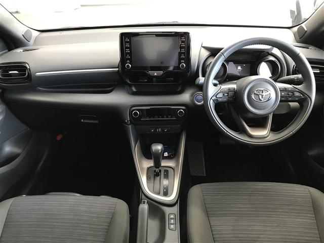 ヤリス ハイブリッドＺ　ＰＣＳ　地デジ　Ｂカメラ　ドラレコ付　ＬＥＤランプ　スマキー　ＥＴＣ付き　メディアプレイヤー接続　ナビＴＶ　ＶＳＣ　パワステ　クルコン　カーテンエアバック　キーフリー　ＡＢＳ　イモビ　エアコン（9枚目）