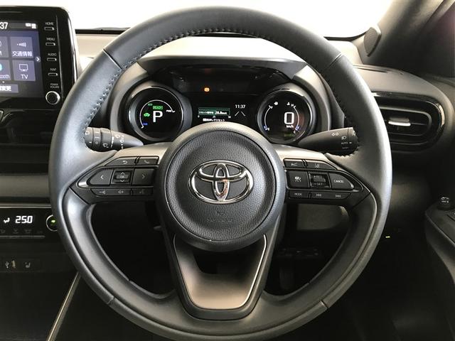 ヤリス ハイブリッドＺ　ＰＣＳ　地デジ　Ｂカメラ　ドラレコ付　ＬＥＤランプ　スマキー　ＥＴＣ付き　メディアプレイヤー接続　ナビＴＶ　ＶＳＣ　パワステ　クルコン　カーテンエアバック　キーフリー　ＡＢＳ　イモビ　エアコン（16枚目）