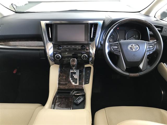 アルファード ２．５Ｇ　運転席パワーシート　アルミホイール　リアオートエアコン　ＬＥＤヘッドライト　横滑り防止機能　ＡＢＳ　盗難防止装置　地デジ　ＤＶＤ　エアコン　ナビＴＶ　オートクルーズコントロール　キーレス　３列シート（9枚目）