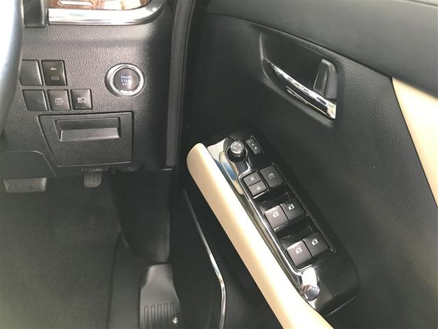 アルファード ２．５Ｇ　運転席パワーシート　アルミホイール　リアオートエアコン　ＬＥＤヘッドライト　横滑り防止機能　ＡＢＳ　盗難防止装置　地デジ　ＤＶＤ　エアコン　ナビＴＶ　オートクルーズコントロール　キーレス　３列シート（24枚目）