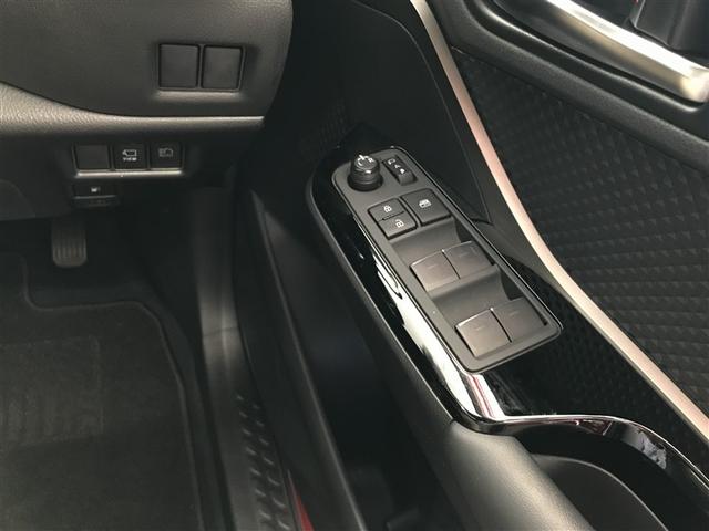 Ｃ－ＨＲ Ｇ　モード　ネロ　セーフティプラス　ＰＣＳ　盗難防止　Ｒカメラ　ＬＥＤライト　ナビＴＶ　フルセグＴＶ　アルミ　クルーズＣ　エアバッグ　ＡＢＳ　スマートキ－　ＥＴＣ車載器　キーフリー　オートエアコン　横滑り防止　メモリーナビ（22枚目）