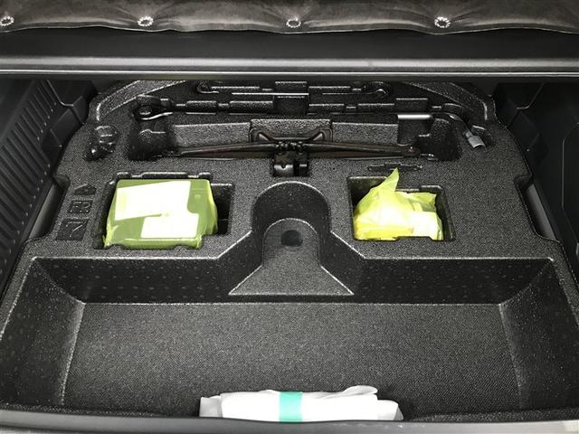 ハリアー Ｚ　盗難防止　運転席パワーシート　地デジ　横滑防止装置　リアビューカメラ　ヘッドライトＬＥＤ　アルミホイール　Ｗエアバッグ　キーレス　スマートキ－　サイドエアバッグ　エアコン　ナビ＆ＴＶ　パワステ　ＡＢＳ（27枚目）