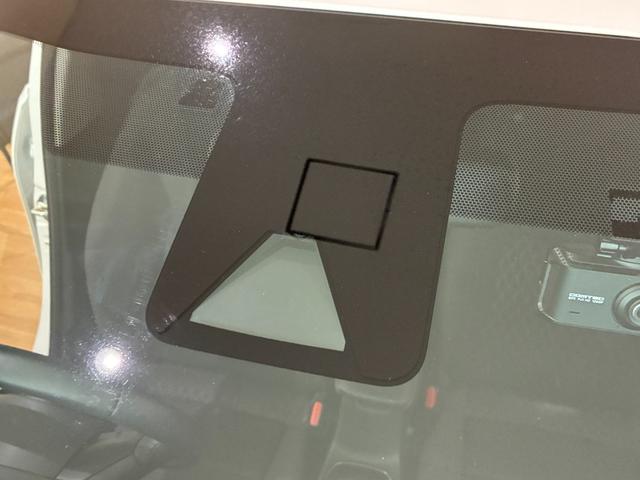 アクア Z トヨタセーフティセンス 10インチディスプレイオーディオ ナビ 全方位モニター ブラインドスポットモニター ヘッドアップディスプレイ レーダークルーズコントロール ドライブレコーダー前後 ETC(5枚目)