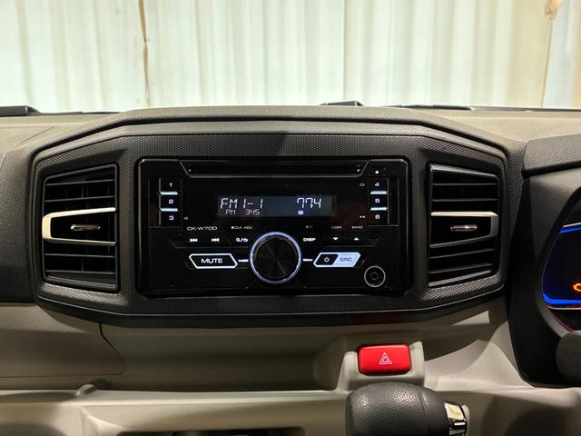 新しいナビ、オーディオへ交換、バックカメラ取付等も対応しております。お気軽にお問合せ下さい。