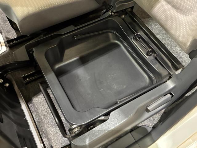 ワゴンR FZ ナビ TV 衝突被害軽減システム スマートキー アイドリングストップ 電動格納ミラー シートヒーター ベンチシート CVT 盗難防止システム ABS ESC CD DVD再生 USB(47枚目)