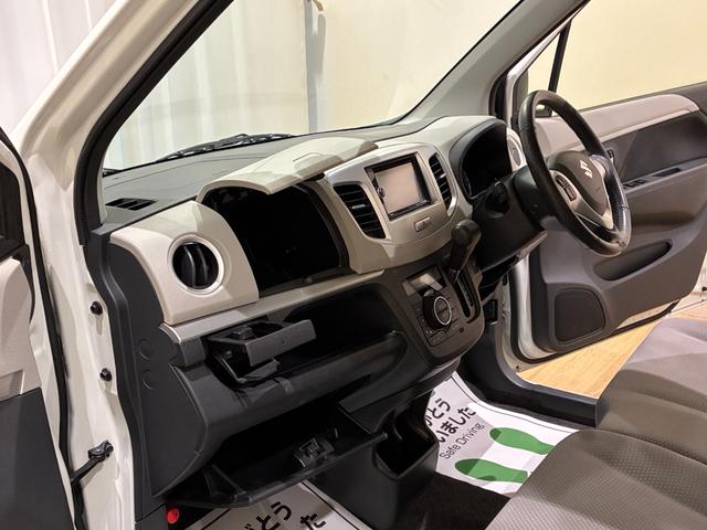 ワゴンR FZ ナビ TV 衝突被害軽減システム スマートキー アイドリングストップ 電動格納ミラー シートヒーター ベンチシート CVT 盗難防止システム ABS ESC CD DVD再生 USB(51枚目)