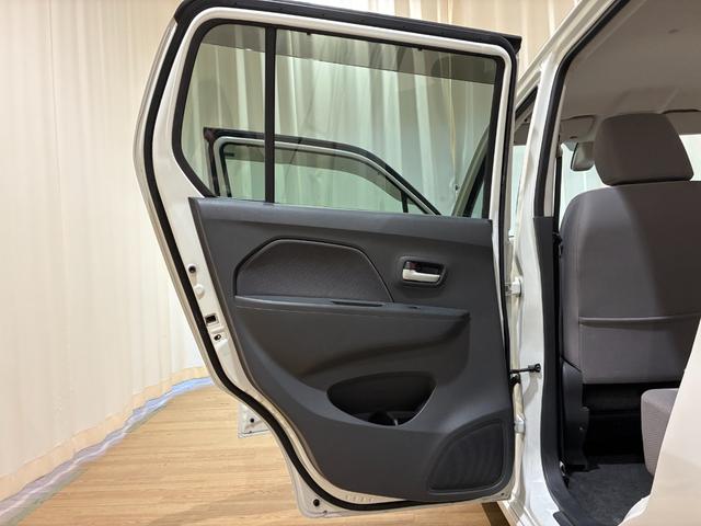 ワゴンR FZ ナビ TV 衝突被害軽減システム スマートキー アイドリングストップ 電動格納ミラー シートヒーター ベンチシート CVT 盗難防止システム ABS ESC CD DVD再生 USB(63枚目)