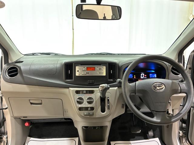 ミライース X メモリアルエディション ETC キーレスエントリー アイドリングストップ 電動格納ミラー CVT 盗難防止システム ABS CD ミュージックプレイヤー接続可 アルミホイール 衝突安全ボディ エアコン パワーステアリング(2枚目)