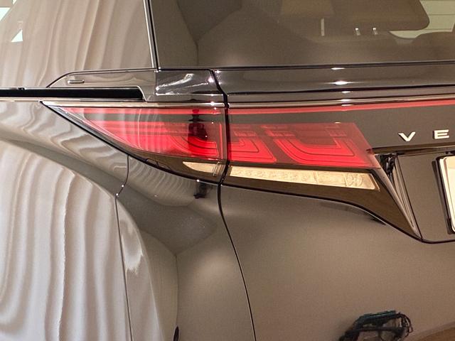 ヴェルファイアハイブリッド Z プレミア 4WD ハイブリッド ドライブレコーダー 全周囲カメラ ナビ TV 両側電動スライドドア クリアランスソナー オートクルーズコントロール レーンアシスト パークアシスト 衝突被害軽減システム(30枚目)