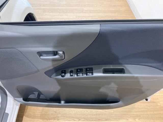 ムーヴ Ｘ　ＥＴＣ　ナビ　ＴＶ　スマートキー　ベンチシート　ＡＴ　盗難防止システム　ＡＢＳ　ＣＤ　衝突安全ボディ　エアコン　パワーステアリング（9枚目）