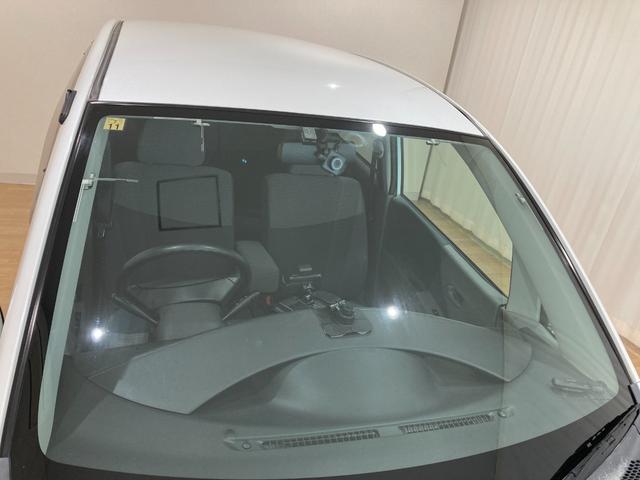 ムーヴ Ｘ　ＥＴＣ　ナビ　ＴＶ　スマートキー　ベンチシート　ＡＴ　盗難防止システム　ＡＢＳ　ＣＤ　衝突安全ボディ　エアコン　パワーステアリング（32枚目）