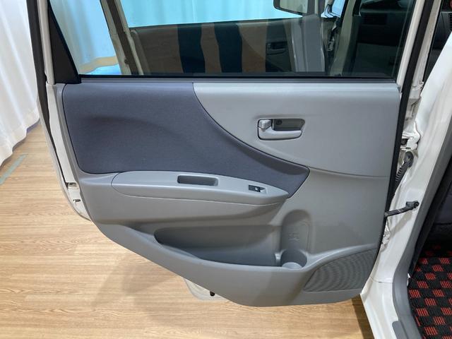 ムーヴ Ｘ　ＥＴＣ　ナビ　ＴＶ　スマートキー　ベンチシート　ＡＴ　盗難防止システム　ＡＢＳ　ＣＤ　衝突安全ボディ　エアコン　パワーステアリング（33枚目）