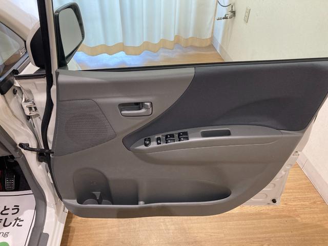 ムーヴ Ｘ　ＥＴＣ　ナビ　ＴＶ　スマートキー　ベンチシート　ＡＴ　盗難防止システム　ＡＢＳ　ＣＤ　衝突安全ボディ　エアコン　パワーステアリング（42枚目）