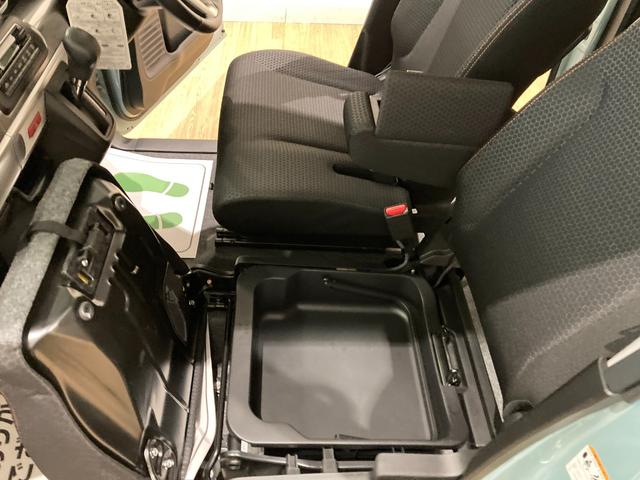 ���܂��܂Ȏ��[�����ʓI�ɔz�u�@�A�ԓ�����������Ɖ߂�����悤�ɔz������Ă��܂��B