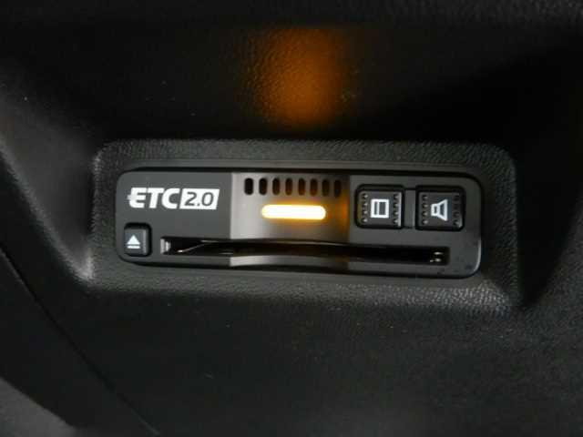 Honda e アドバンス スカイルーフ 全方位カメラ ナビ オートライト メモリーナビ スマートキー シートヒーター クルコン フルセグTV ETC バックカメラ マルチビュー 衝突被害軽減システム AC LEDヘッドライト 盗難防止(12枚目)
