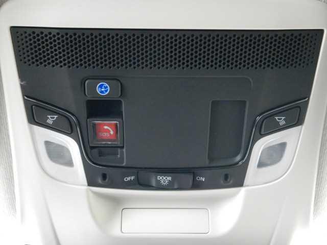 Honda e アドバンス スカイルーフ 全方位カメラ ナビ オートライト メモリーナビ スマートキー シートヒーター クルコン フルセグTV ETC バックカメラ マルチビュー 衝突被害軽減システム AC LEDヘッドライト 盗難防止(39枚目)