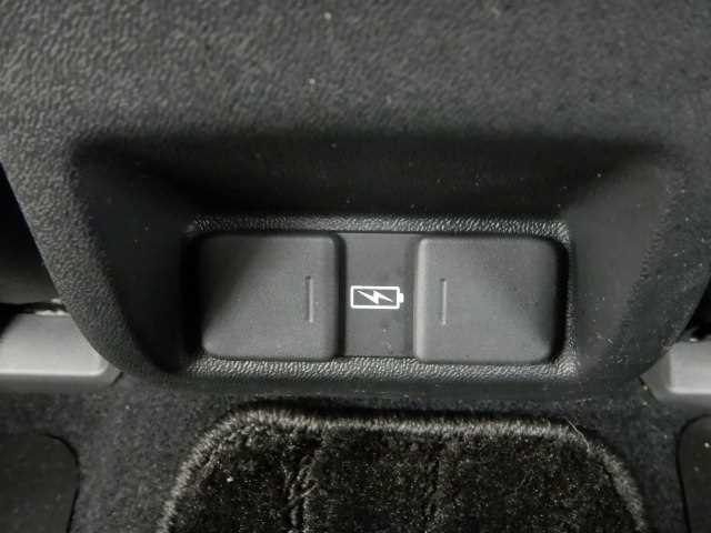 Honda e アドバンス スカイルーフ 全方位カメラ ナビ オートライト メモリーナビ スマートキー シートヒーター クルコン フルセグTV ETC バックカメラ マルチビュー 衝突被害軽減システム AC LEDヘッドライト 盗難防止(46枚目)