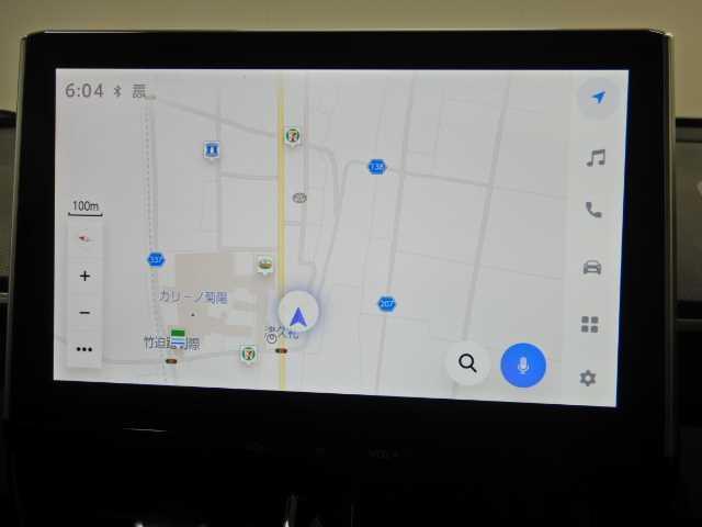 カローラクロス １．８ハイブリッドＺ　パノラマルーフ　全方位カメラ　ＬＥＤヘッドランプ　パーキングアシスト　クルコン　衝突被害軽減システム　シートヒータ　ナビ　オートライト　ＥＴＣ　Ｂカメラ　スマートキー　アラウンドビューモニター　パノラマガラスルーフ　電動リヤゲート（30枚目）
