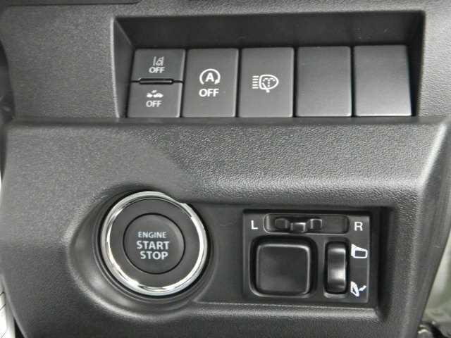 ジムニー ＸＣ　４ＷＤ　セーフティサポート　ＡＵＴＯライト　電動ミラー　セキュリティ　横滑り防止機能　スマートキ　キーフリーシステム　衝突安全ボディ　ＷエアＢ　ヘッドライトＬＥＤ　オートクルーズ　フルオートエアコン　パワーステアリング　ＳＲＳ（8枚目）