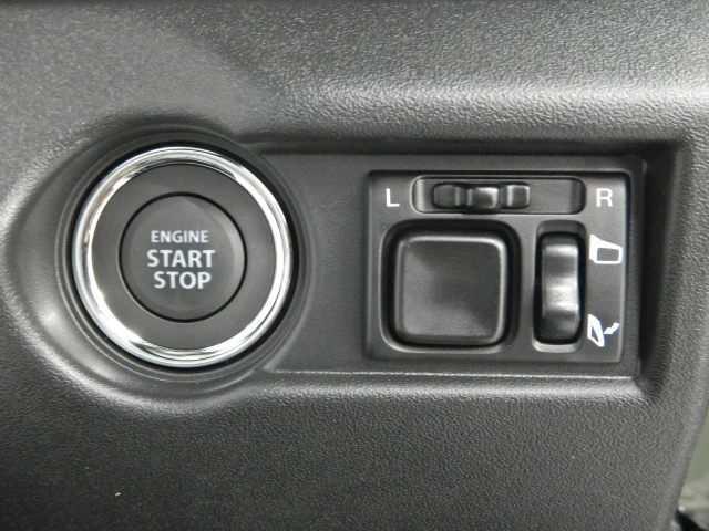 ジムニー ＸＣ　４ＷＤ　セーフティサポート　ＡＵＴＯライト　電動ミラー　セキュリティ　横滑り防止機能　スマートキ　キーフリーシステム　衝突安全ボディ　ＷエアＢ　ヘッドライトＬＥＤ　オートクルーズ　フルオートエアコン　パワーステアリング　ＳＲＳ（39枚目）