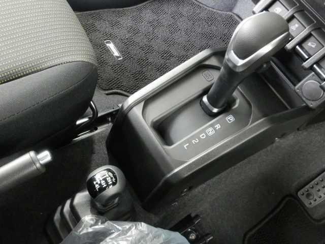 ジムニー XC DAMDリトルGコンプリート 専用9インチナビ デュアルセンサーブレーキS Wエアバッグ AUTOエアコン 電動格納式ドアミラー パワーウィンドゥ スマキー アクティブクルーズコントロール セキュリティアラーム 横滑防止 運転席エアバッグ PS(9枚目)