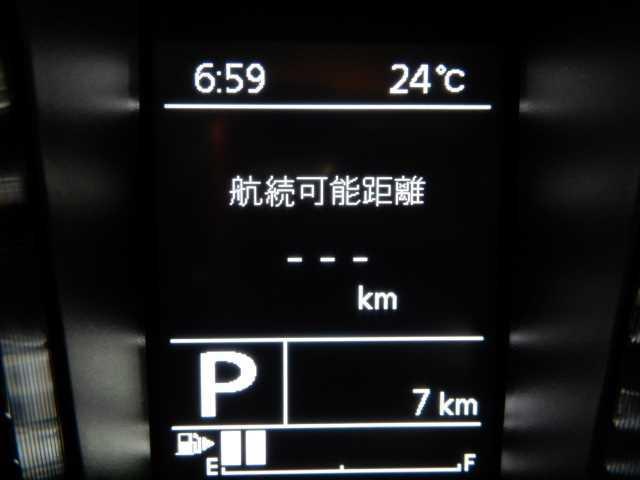 ジムニー ＸＣ　４ＷＤ　ターボ　９インチナビ／ＴＶ　セーフティサポート　デュアルセンサーブレーキＳ　Ｗエアバッグ　地デジフルセグＴＶ　ＡＵＴＯエアコン　電動格納式ドアミラー　パワーウィンドゥ　ナビＴＶ　スマキー　アクティブクルーズコントロール　セキュリティアラーム　ＰＳ（30枚目）