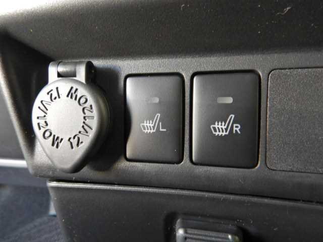 ルーミー １．０カスタムＧ　全方位カメラ　９インチディスプレイオーディ　アイドリング　両側電動ＳＤ　電動格納式ドアミラー　ＬＥＤヘット　コーナーソナー　バックビューモニター　シートヒータ　衝突回避ブレーキ　ＵＳＢ　Ａライト　ＴＶ　地デジ　スマートキー　衝突安全ボディ　ＰＷ（11枚目）