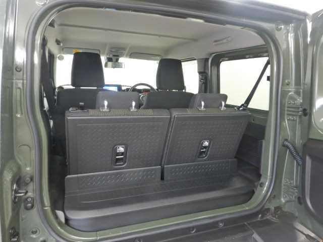 ジムニーシエラ １．５ＪＣ　４ＷＤ　セーフティサポート　ナビ／フルセグＴＶ　スマートキ－　ナビ＆ＴＶ　パワーステアリング　衝突安全ボディ　横滑り防止機能　シートヒータ　キーレスエントリー　電動格納ドアミラー　ＰＷ　ダブルエアバッグ　ＬＥＤヘットライト　エアコン　切替式４ＷＤ（19枚目）