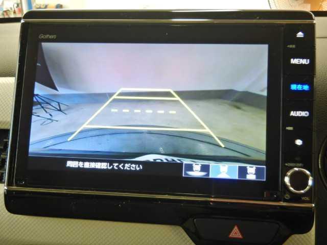 Ｎ－ＷＧＮ Ｌ・ホンダセンシング　純正メモリナビ／ＴＶ　バックカメラ　ＥＴＣ装備　パークアシスト　Ｂモニタ　誤発進抑制　メモリーインターナビ　ＬＥＤランプ　シートヒータ　衝突安全ボディ　オートライト　フルセグ　横滑り防止機能　ＵＳＢポート　パーキングセンサー　キーフリー（4枚目）