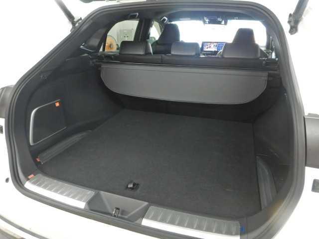 ハリアー 2.0Z 4WD 12.3インチナビ/TV JBL バックモニター 衝突軽減システム 電動格納ミラー パワーリアゲート 横滑防止装置 盗難防止装置 クルコン LEDライト 電動シート ETC オートエアコン AWD スマートキー サイドエアバッグ(19枚目)