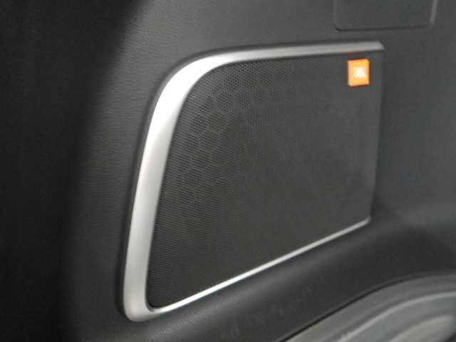 ハリアー 2.0Z 4WD 12.3インチナビ/TV JBL バックモニター 衝突軽減システム 電動格納ミラー パワーリアゲート 横滑防止装置 盗難防止装置 クルコン LEDライト 電動シート ETC オートエアコン AWD スマートキー サイドエアバッグ(37枚目)