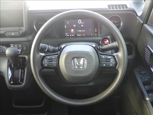 N-BOXカスタム カスタム ホンダセンシング バックカメラ W電動ドア CMBS オートLED 電格ミラー オートエアコン スマートキ LED 盗難防止装置 クルコン バックカメラ パワーステアリング エアバッグ ESC パワーウインドウ オートライト ABS(6枚目)