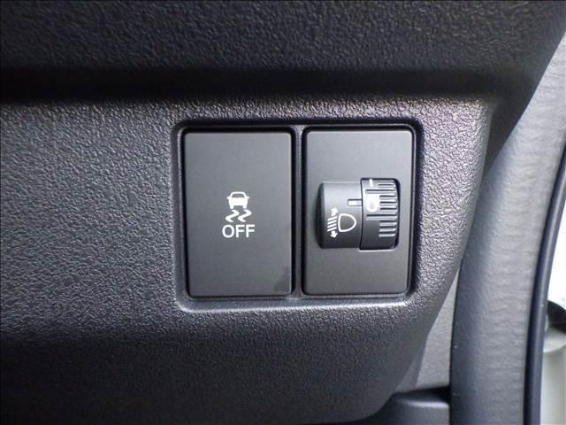 N-BOXカスタム カスタム ホンダセンシング バックカメラ W電動ドア CMBS オートLED 電格ミラー オートエアコン スマートキ LED 盗難防止装置 クルコン バックカメラ パワーステアリング エアバッグ ESC パワーウインドウ オートライト ABS(10枚目)