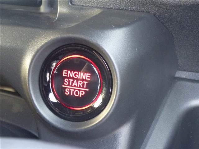 N-BOXカスタム カスタム ホンダセンシング バックカメラ W電動ドア CMBS オートLED 電格ミラー オートエアコン スマートキ LED 盗難防止装置 クルコン バックカメラ パワーステアリング エアバッグ ESC パワーウインドウ オートライト ABS(11枚目)