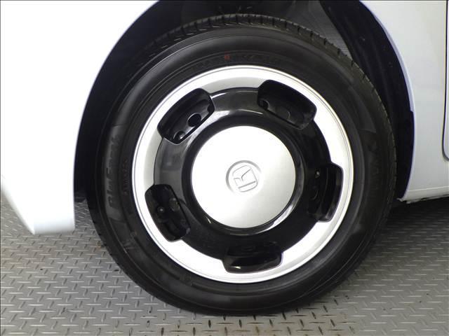 N-WGN L ホンダセンシング ディスプレイオーディオ Bカメラ Bモニタ 誤発進抑制 シートヒータ 衝突安全ボディ オートライト オートハイビーム 横滑り防止機能 USBポート パーキングセンサー セキュリティアラーム キーフリー AUX接続 スマートキー ABS(16枚目)