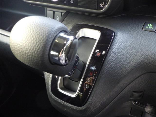 N-BOXカスタム カスタムG・L ホンダセンシング ナビ/TV バックカメラ 地デジTV 電動格納ドアミラー 助手席エアバッグ キーレス シートH セキュリティーアラーム スマ-トキ- リアカメラ ナビTV 前車追従機能 サイドエアバッグ LEDヘッドライト USB VSA(27枚目)