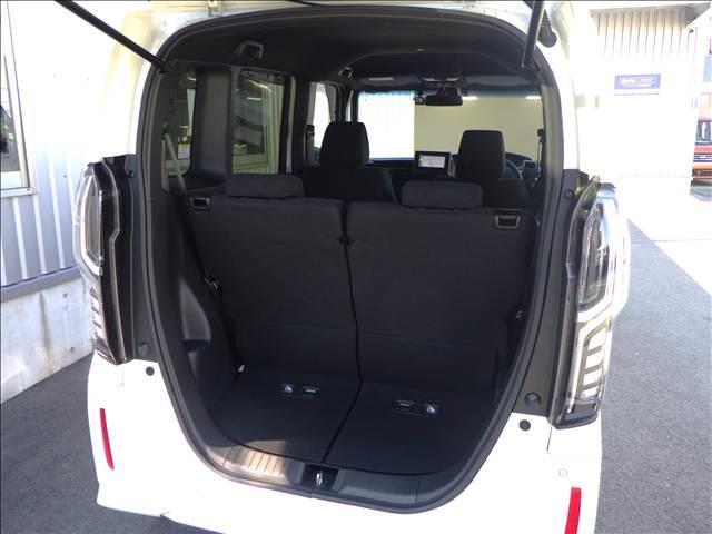 Ｎ－ＢＯＸカスタム カスタムＬ　ホンダセンシング　両側パワースライド　ホンダセンシング　パーキングセンサー　ナビ／ＴＶ　バックカメラ　両側パワースライド　ＥＴＣ　プラズマクラスターオートエアコン　シートヒーター　充電用ＵＳＢ　ＬＥＤヘッドライト＆フォグ（19枚目）
